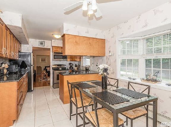 5th image of 72 Tyburn Ln