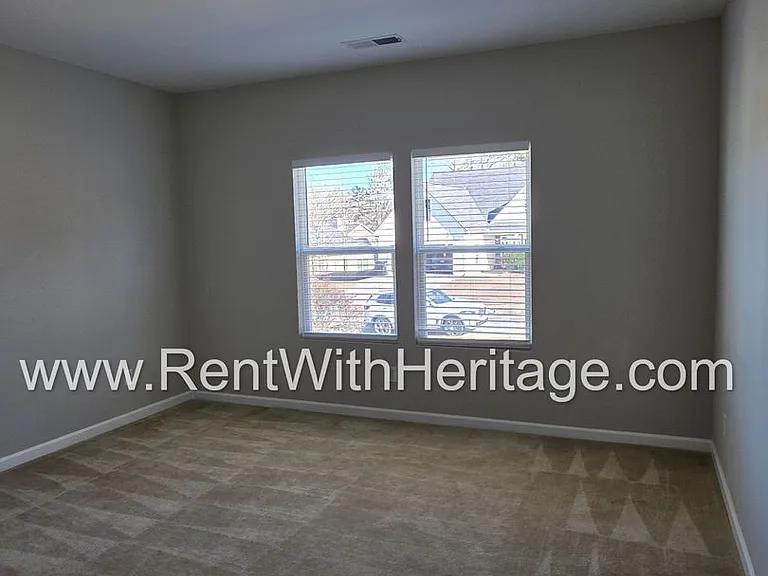 280 Ivey Lake Pkwy — Photo 50