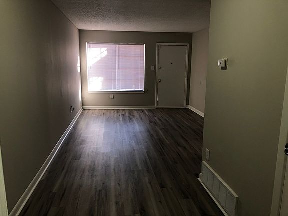 4th image of 2783-2799 Beverly Hill St #2789-007