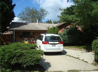 2702 Curry Dr, Hyattsville, MD