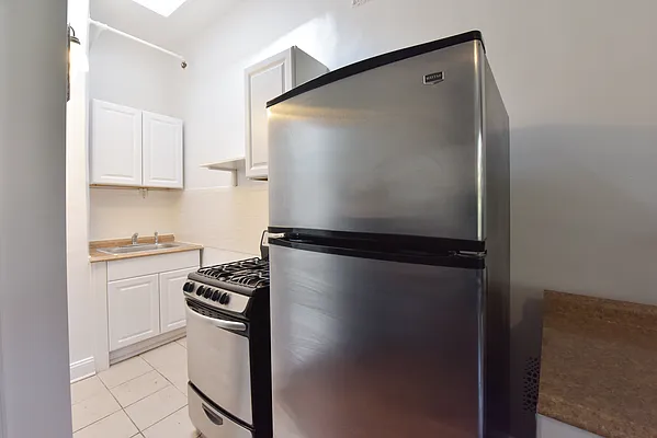 Rented by Howard Hanna Rand Realty | media 5