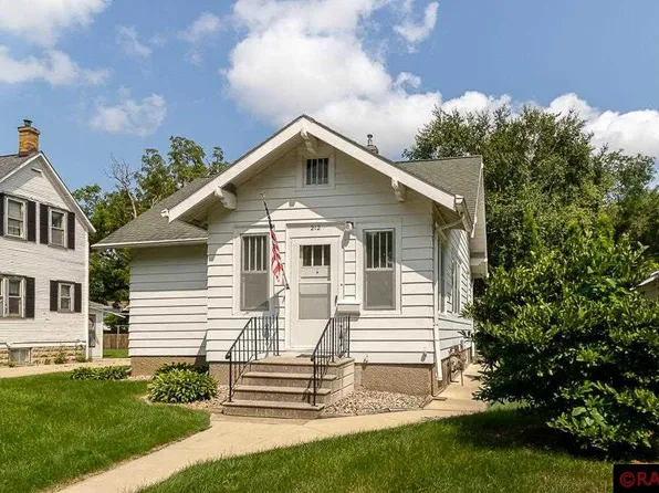 212 Christensen St, North Mankato, MN 56003