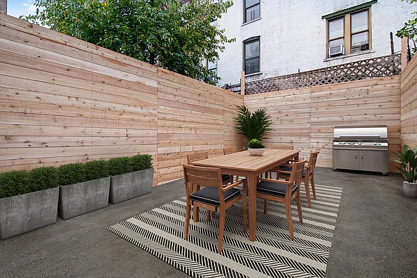 Rented by Corcoran | media 14