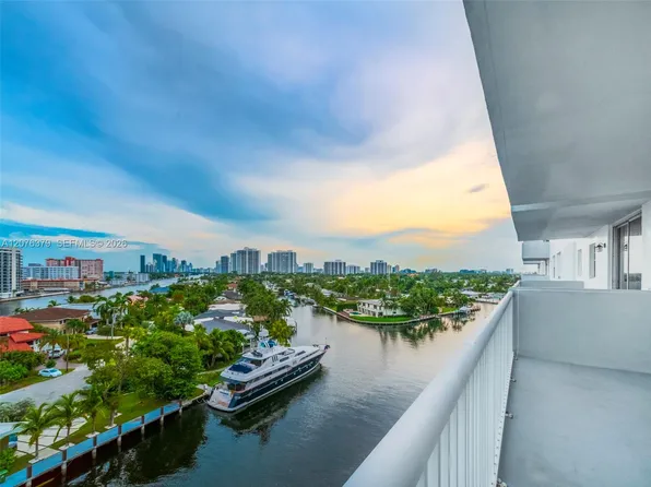 137 Golden Isles Dr, Hallandale, FL