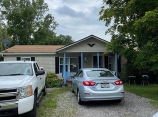 198 Calvary Ln, Angola, IN 46703