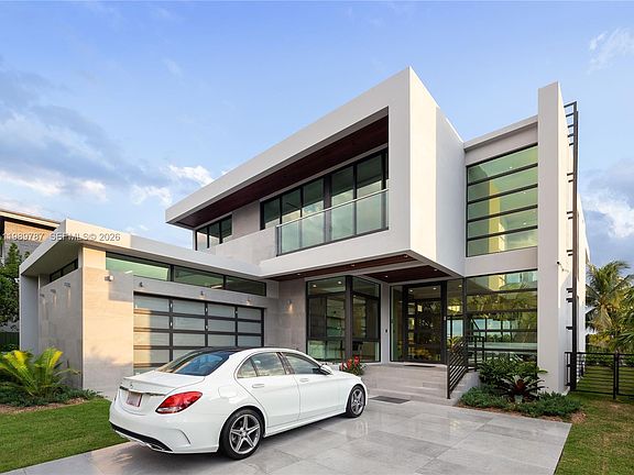 5th image of 1234 S Biscayne Point Rd
