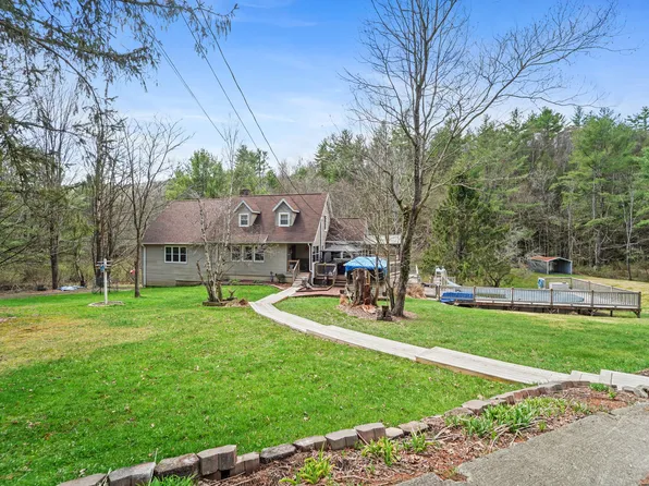 1849 Airport Rd, Binghamton, NY 13905