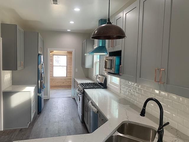 daylight kitchen