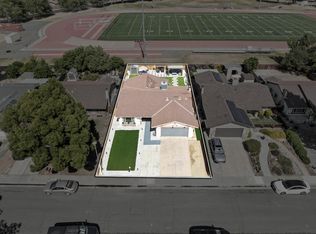 39 Del Vista Cir, Sacramento, CA 95823