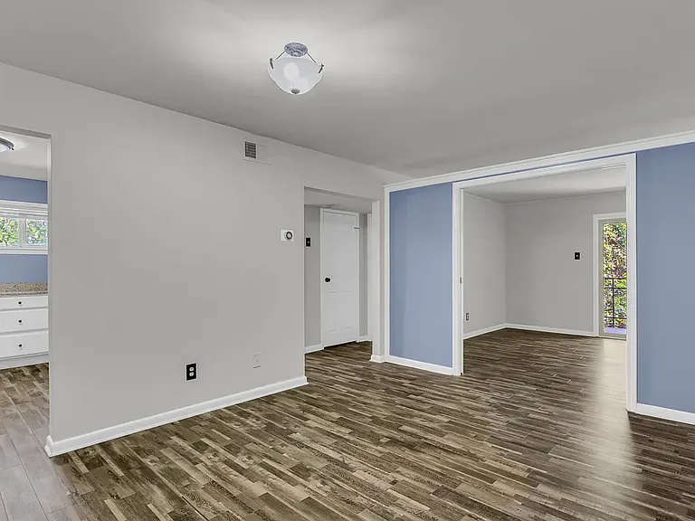 250 Little St #C204 — Photo 13