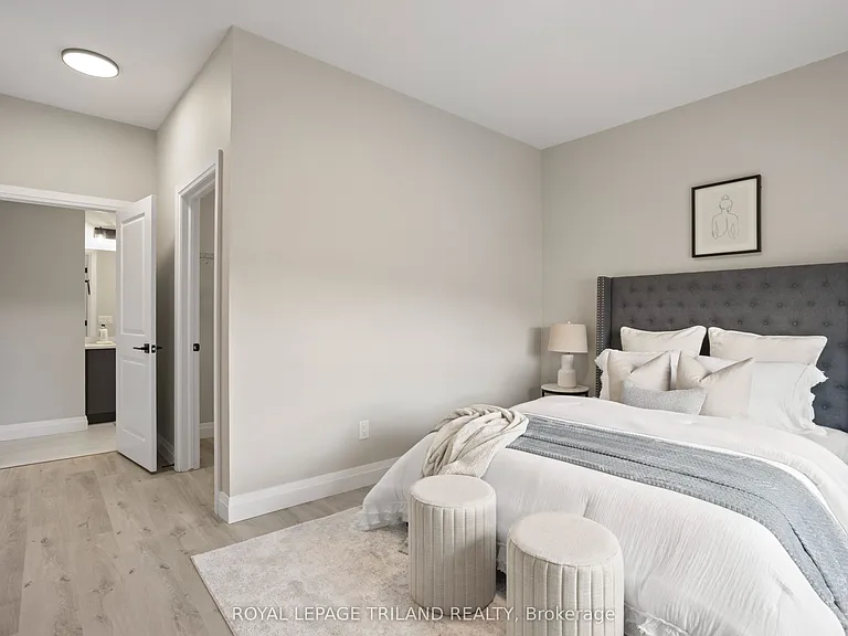 33318 Richmond St #101 — Photo 9