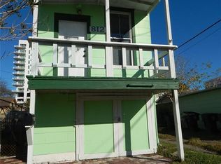 812 7th St, Galveston, TX 77550