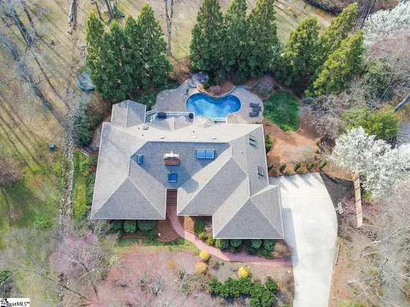 23 Weatherby Dr, Greenville, SC 29615