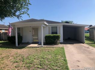 406 E Tips St, Three Rivers, TX 78071