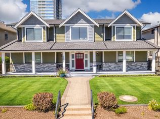 1055 Charland Ave, Coquitlam, BC V3K 3K8