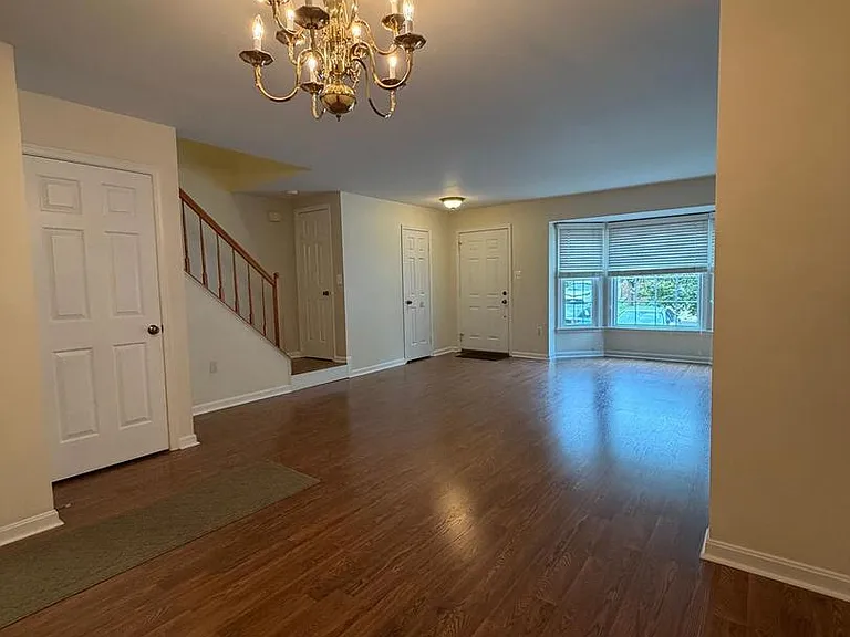 14611 Flower Hill Ct — Photo 9