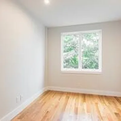 Rented by Owner | media 31