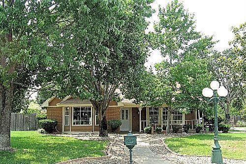 1st image of 2104 Quail Run Dr