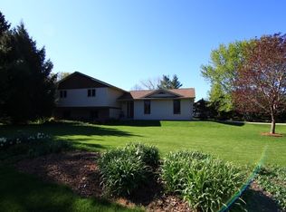 6844 Topaz Ct, Deforest, WI 53532