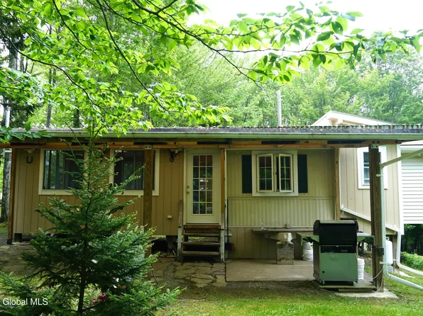 127 Fern Lane, Jefferson, NY 12093