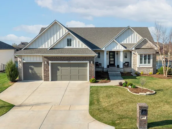 2554 N Paradise Ct, Wichita, KS 67205