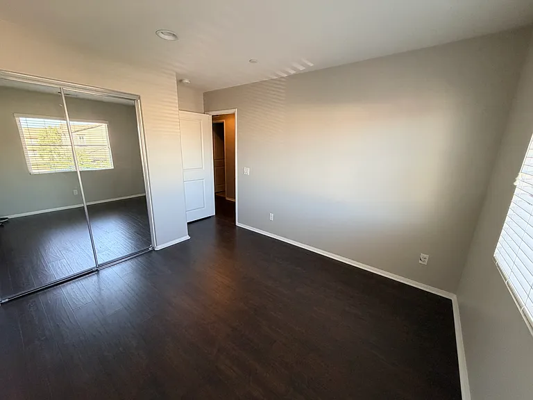 40879 Belleray Ave — Photo 31