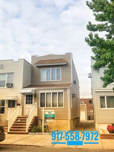 7955 77th Rd, Glendale, NY, 11385