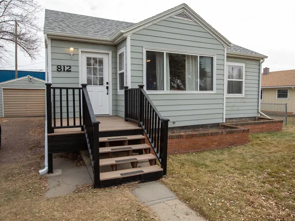 812 Teton Ave, Shelby, MT 59474