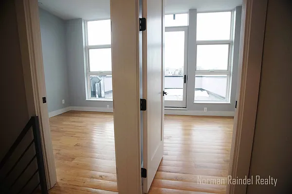 Rented by Norman Raindel, LREB | media 20