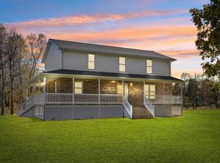 57 Thomas Dr, Lyndhurst, VA 22952