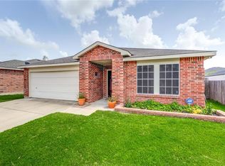 2008 Navada Way, Justin, TX 76247