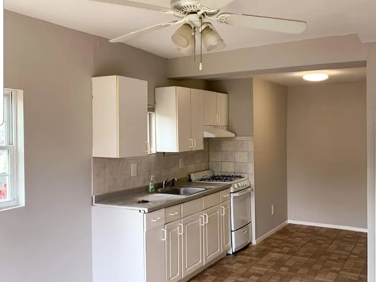 50-58 Bayville Ave #5 — Photo 3