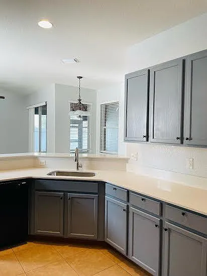 Building Photo - 1220 Dumaine Ave