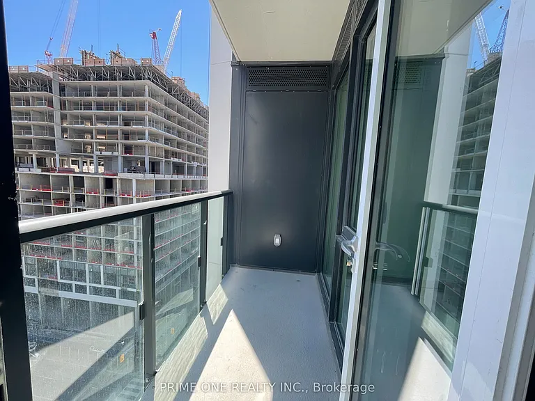 158 Front St E #1114 — Photo 21