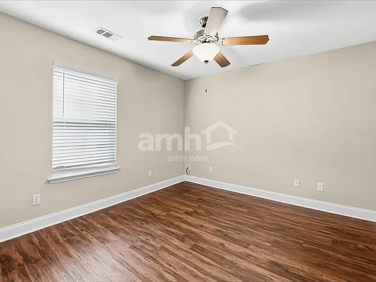 133 Ohara Dr — Photo 17