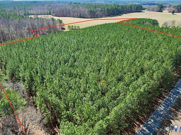 2nd image of 300 Daniel Rd