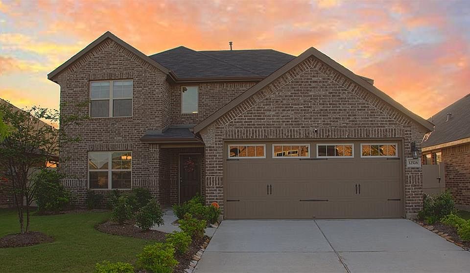 1st image of 12526 E Hillock Ln