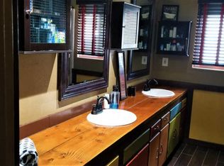 941 Tuttle Ave, Simi Valley, CA 93065