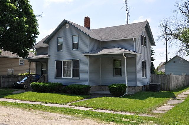1st image of 11127 Station St