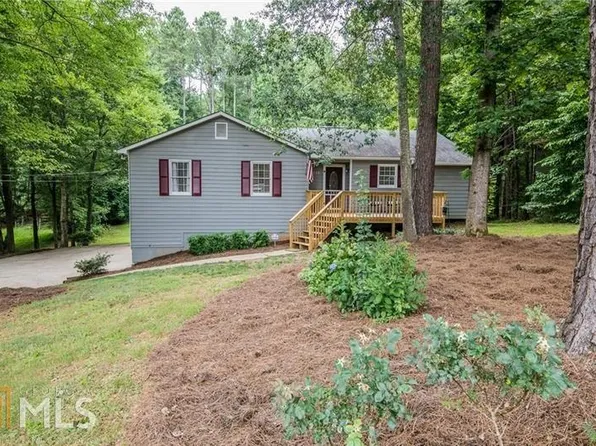 1375 Longbow Ct, Canton, GA 30115