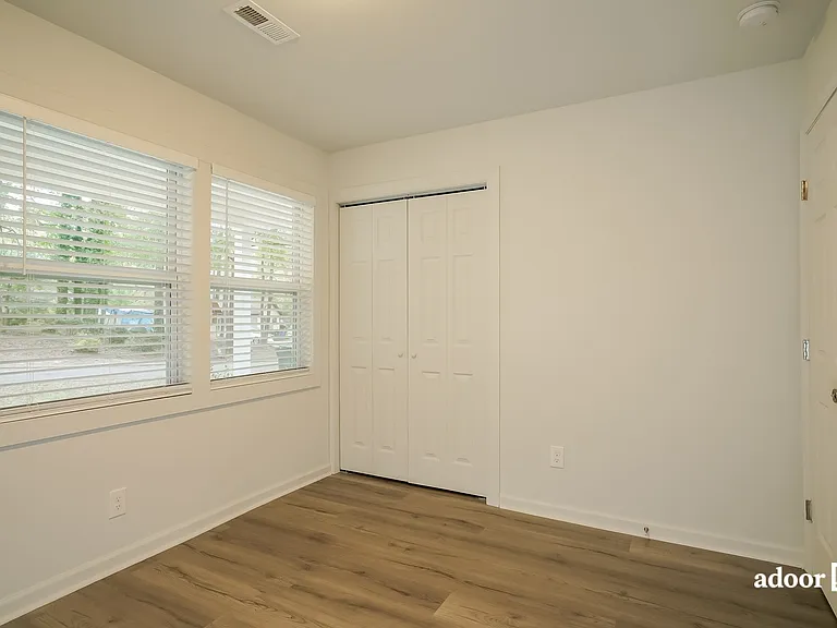 2520 Baney Ct — Photo 8