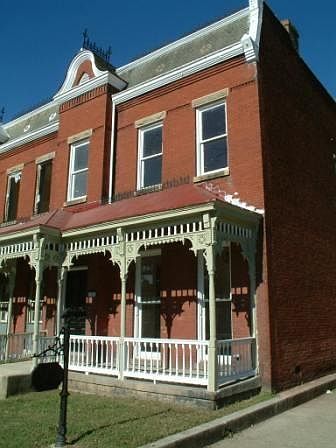 1st image of 1301 Bainbridge St
