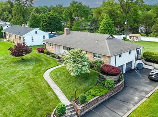 135 Holly Rd, Southampton, PA 18966