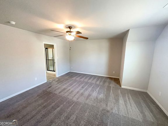 4th image of 981 Fellowship Rd #108