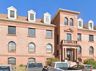 600 N 23rd Ave E #204, Duluth, MN 55812