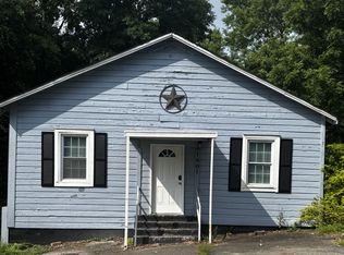 1601 Collinston Dr, Gastonia, NC 28052