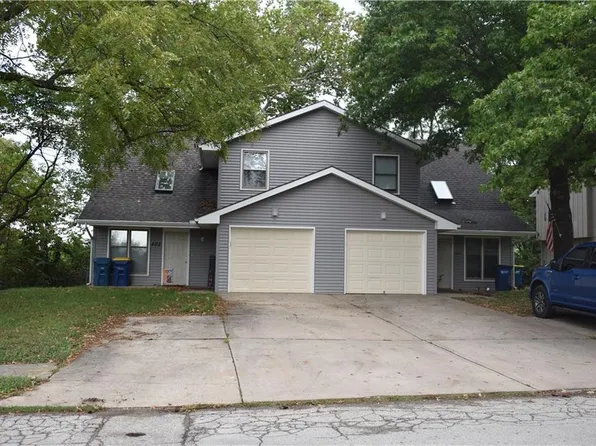 402-404 E Doniphan St, Liberty, MO 64068