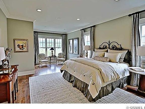 2nd image of 1 High Stone Cir