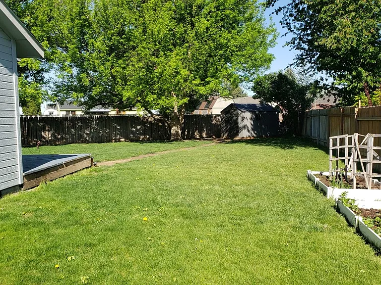 2431 Pisces Dr — Photo 14