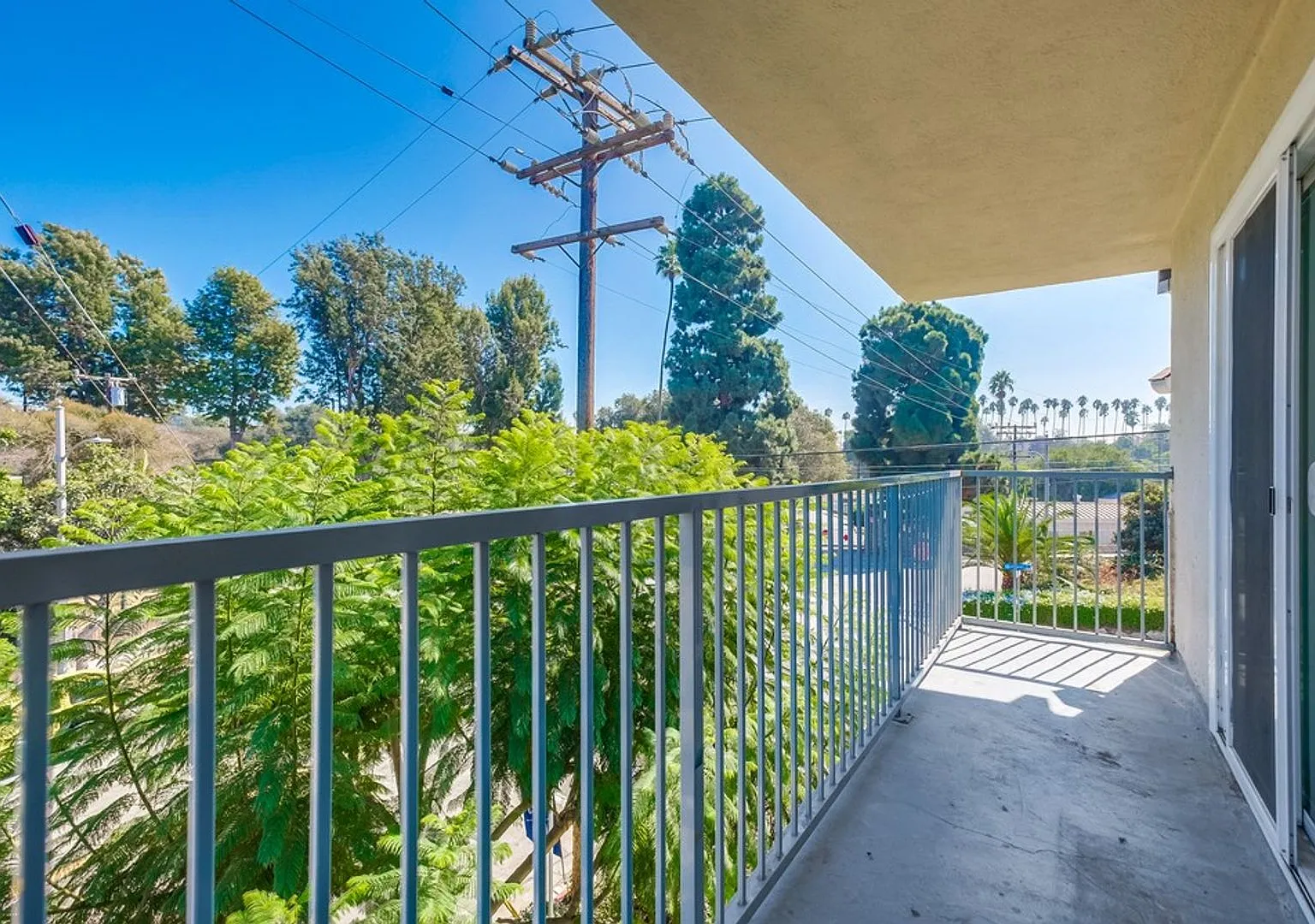 501 Marlborough Ave — Photo 4